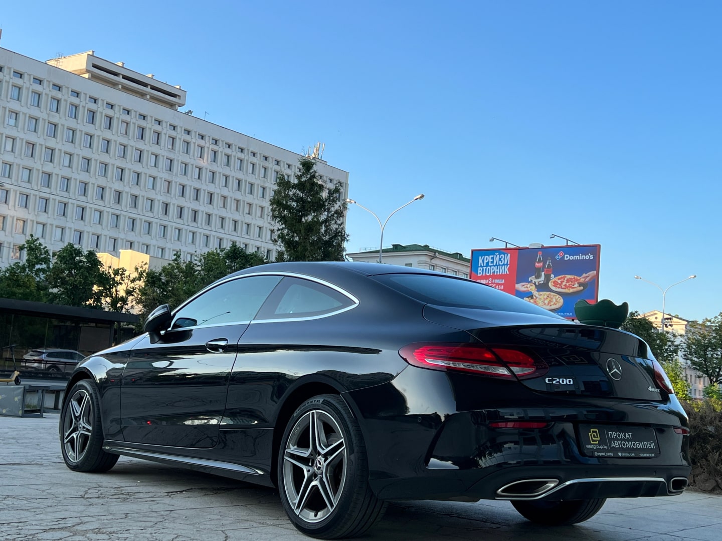 Аренда  Mercedes-benz C-class Coupe W205 C200 4MATIC Premium  3 класса 2018 года в городе Минск от 155 $/сутки,  двигатель: Бензин , объем 2.0 литров, КАСКО (Мультидрайв), без водителя, вид 1 - West Group