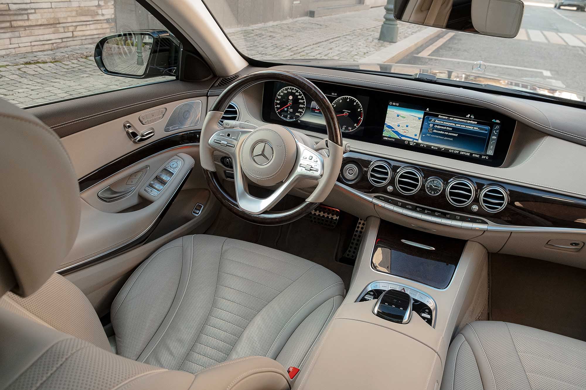 Аренда  Mercedes Benz S-Class W222 S500  4 класса 2015 года в городе Минск от 160 $/сутки,  двигатель: Бензин , объем 4.7 Biturbo литров, КАСКО (Мультидрайв), без водителя, вид 4 - West Group
