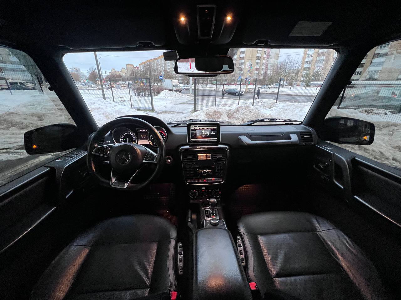 Аренда  Mercedes Benz G-Class BRABUS 4WD  6 класса 2014 года в городе Минск от 295 $/сутки,  двигатель: ДТ , объем 3.5 литров, КАСКО (Мультидрайв), без водителя, вид 3 - West Group