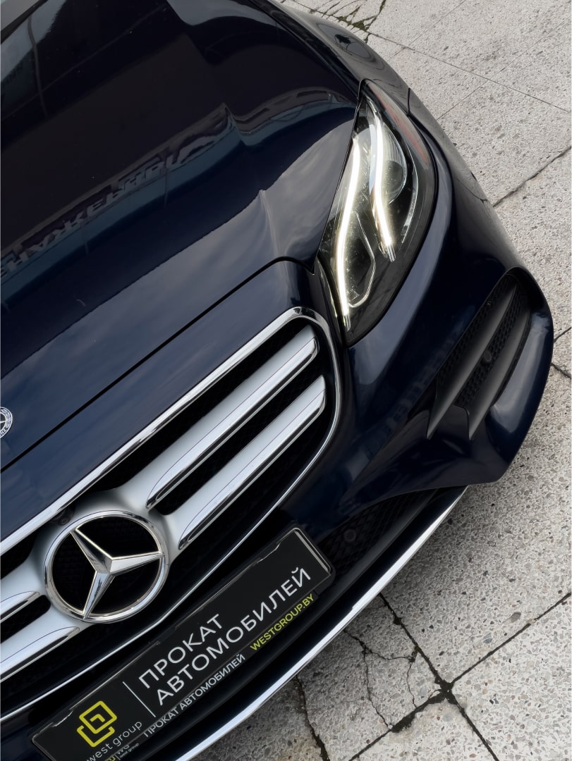 Аренда  Mercedes Benz E-Сlass 4Matic W213 E350 AMG Exclusive  3 класса 2020 года в городе Минск от 90 $/сутки,  двигатель: Бензин , объем 2.0 литров, КАСКО (Мультидрайв), без водителя, вид 3 - West Group