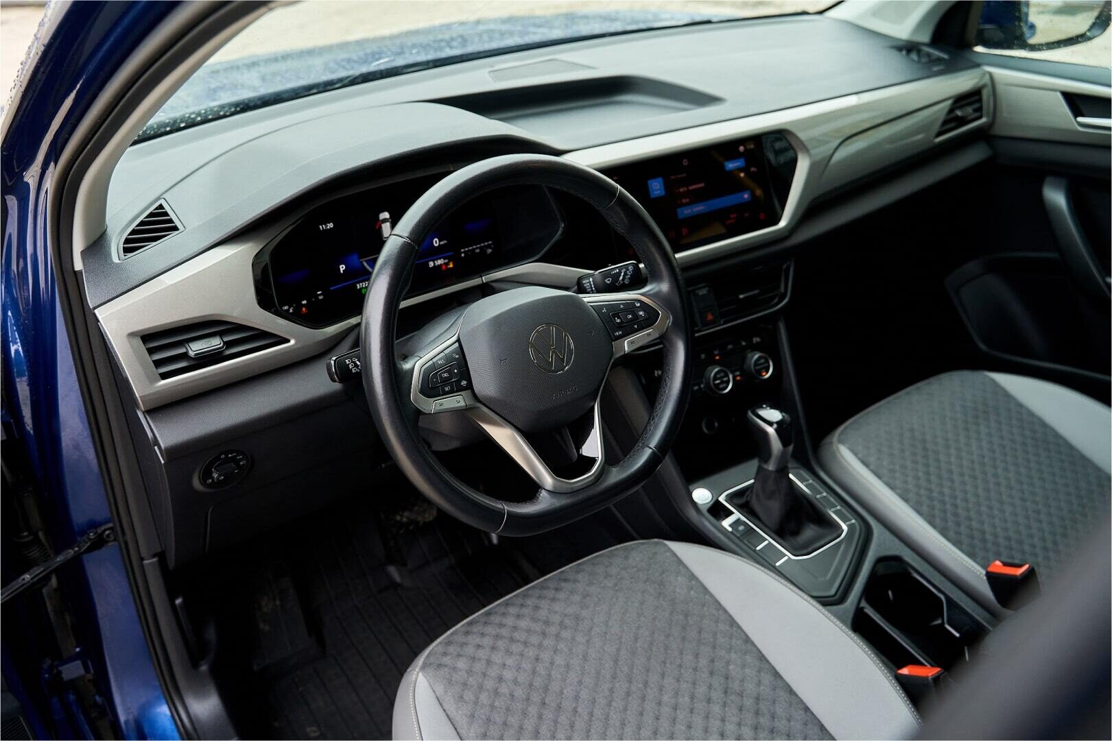 Аренда  Volkswagen Taos   6 класса 2021-2023 года в городе Минск от 69 $/сутки,  двигатель: Бензин , объем 1.6 литров, КАСКО (Мультидрайв), без водителя, вид 3 - West Group