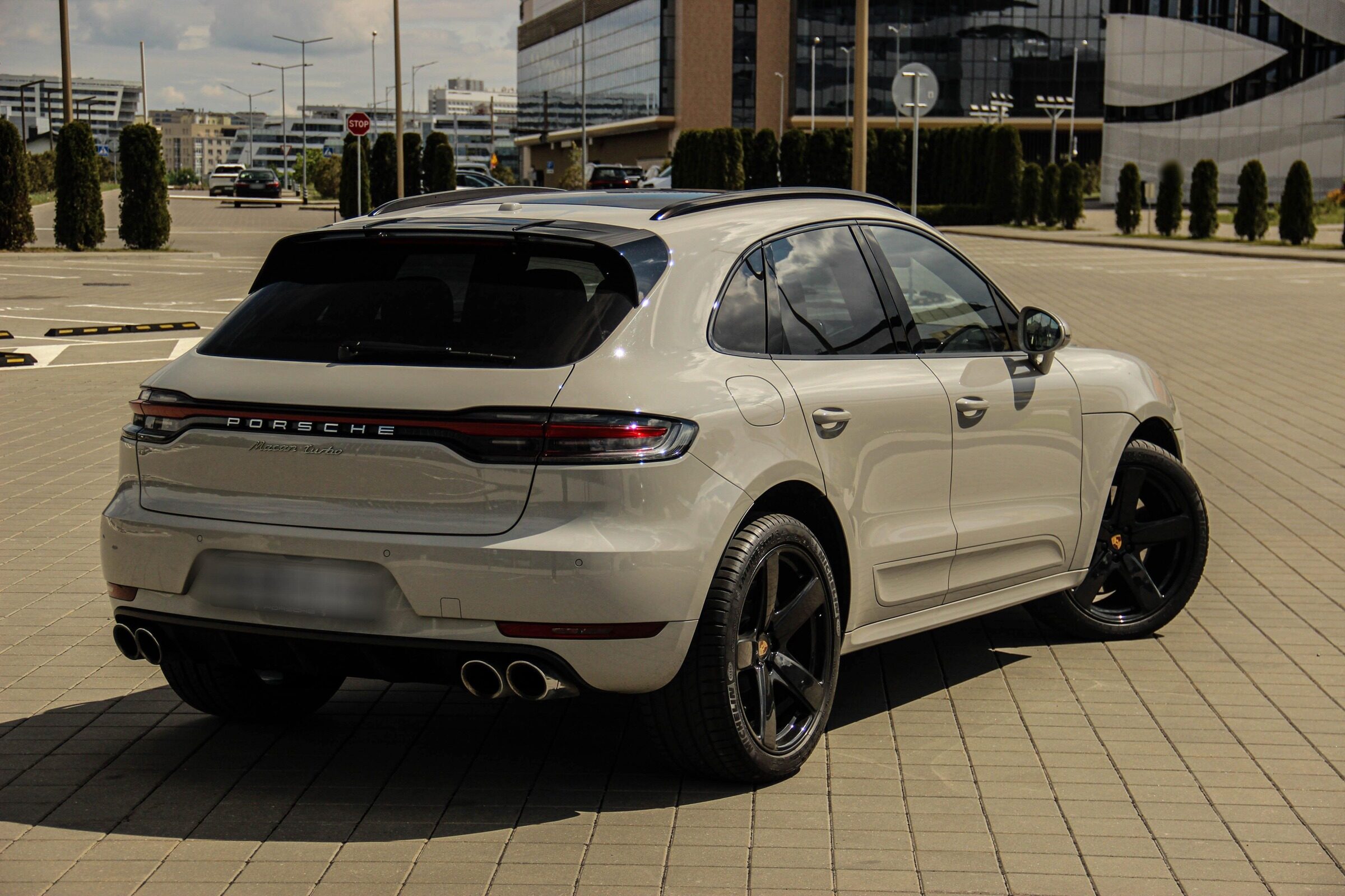 Porsche Macan Turbo Restayling 2.9  Turbo - фото №2