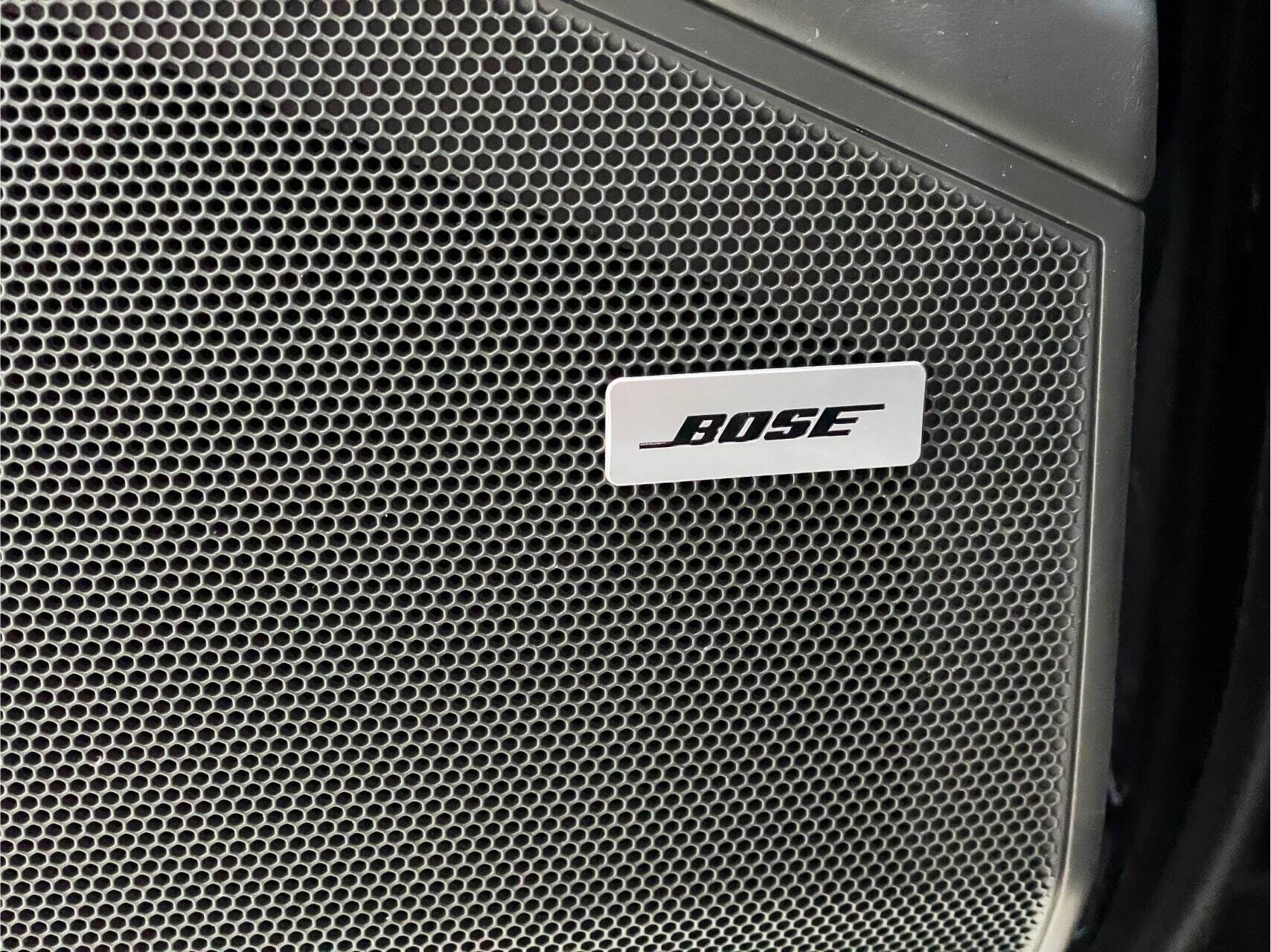 Porsche Cayenne Turbo 4.0 - фото №7