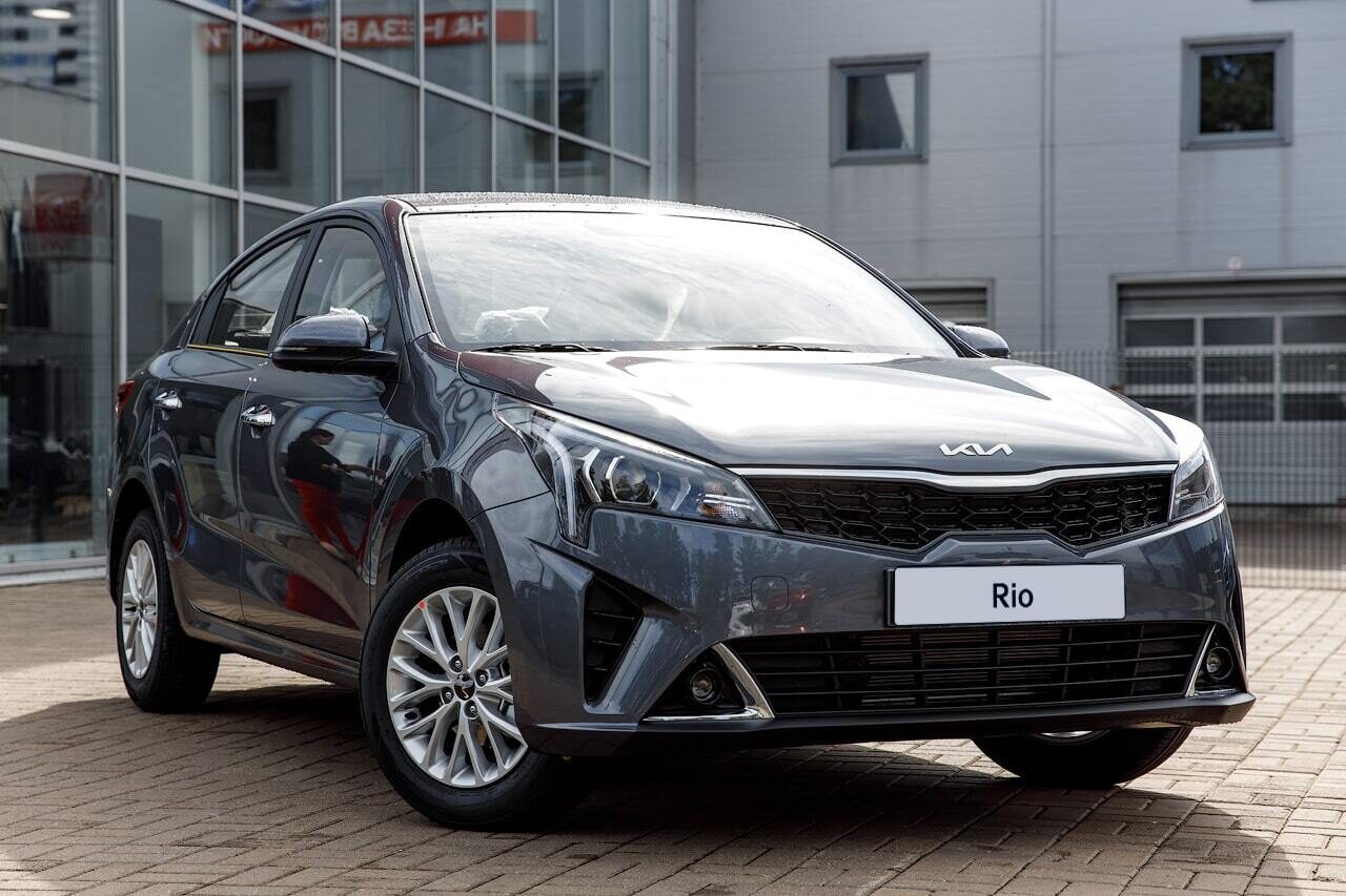 Аренда  Kia Rio IV Rest  0 класса 2021 года в городе Минск от 39 $/сутки,  двигатель: Бензин , объем 1.6 литров, КАСКО (Мультидрайв), без водителя, вид 1 - West Group