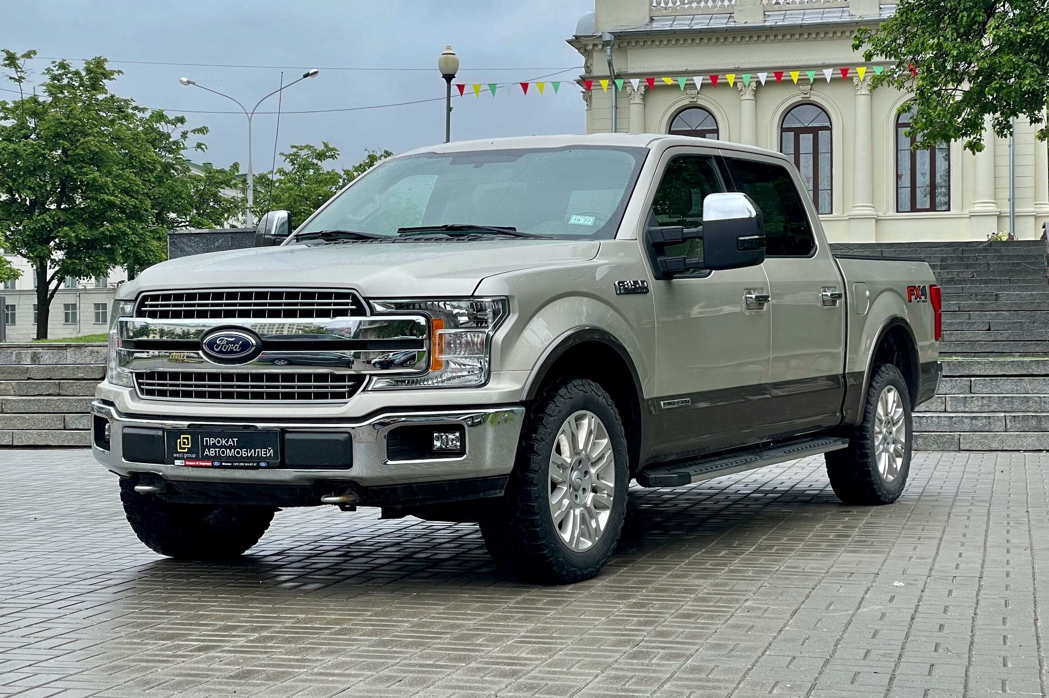 Ford F-150 pickup Lariat Crew Cab 2019 года