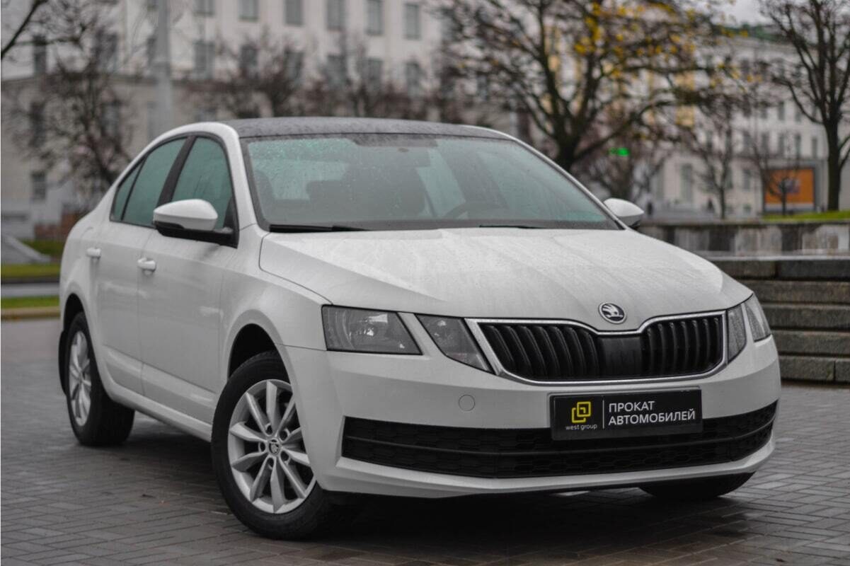 Аренда  Skoda Octavia A7 Black edition MT  2 класса 2018-2021 года в городе Минск от 37 $/сутки,  двигатель: Бензин , объем 1.6 литров, КАСКО (Мультидрайв), без водителя, вид 1 - West Group