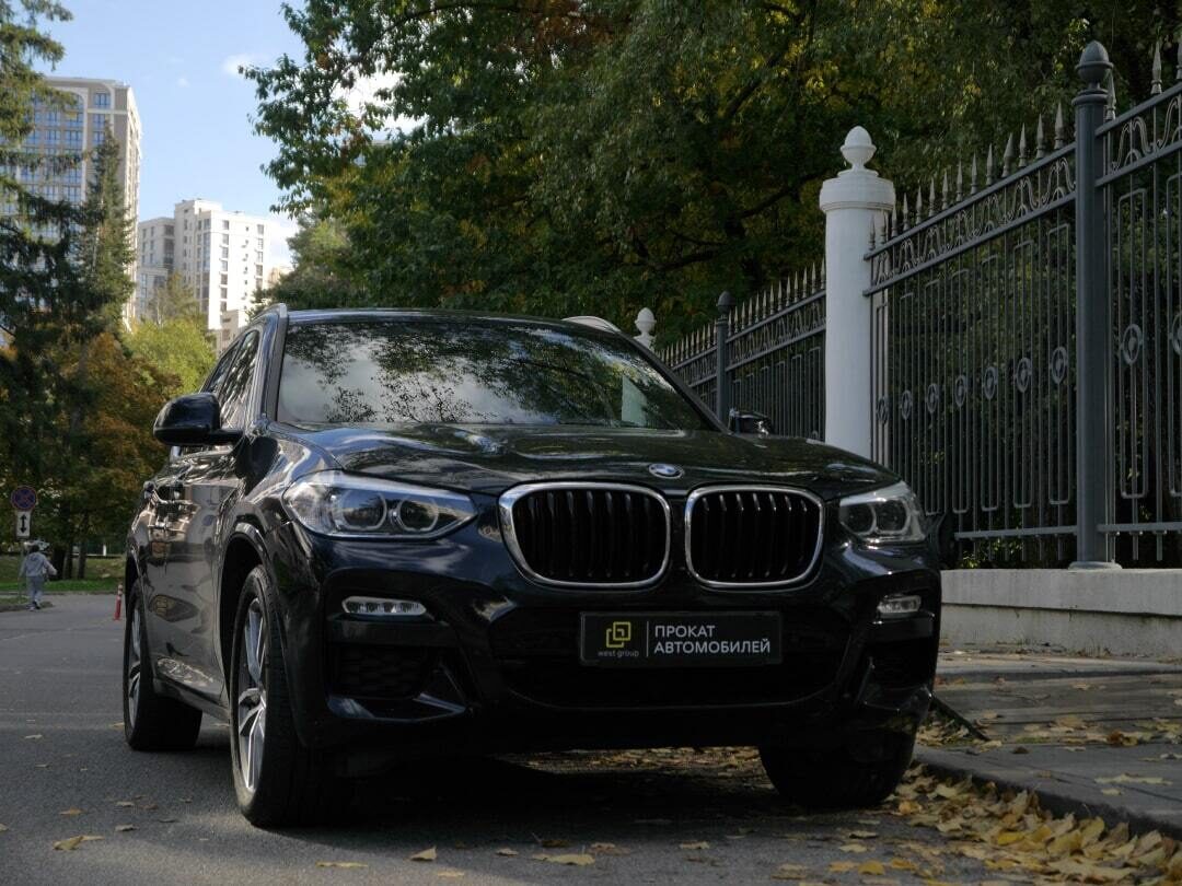 Аренда  BMW X3 G01 M Sport 4WD  6 класса 2021 года в городе Минск от 150 $/сутки,  двигатель: Бензин , объем 3.0 литров, КАСКО (Мультидрайв), без водителя, вид 4 - West Group