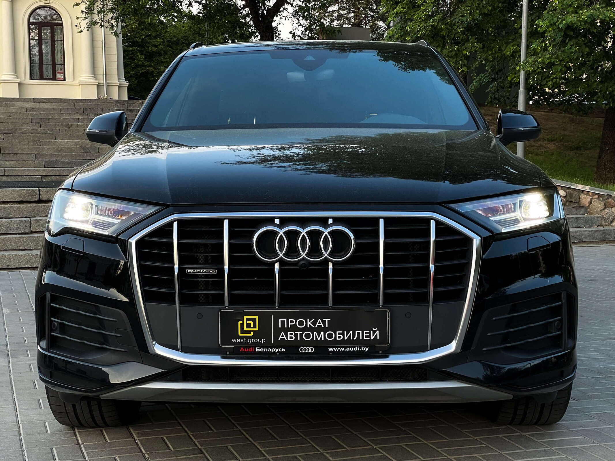 Аренда  Audi Q7 quattro tiptronic  6 класса 2022 года в городе Минск от 280 $/сутки,  двигатель: ДТ , объем 3.0 литров, КАСКО (Мультидрайв), без водителя, вид 9 - West Group