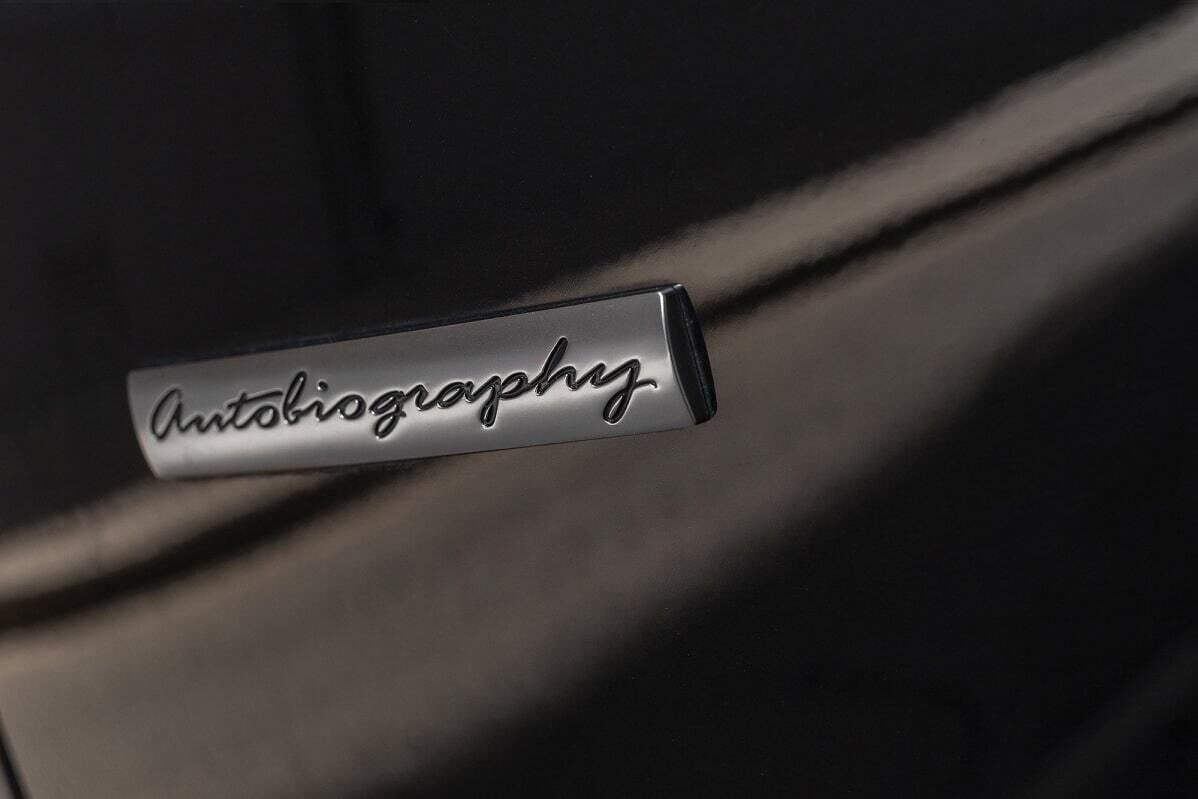 Аренда  Range Rover Sport Autobiography Dynamic Black  6 класса 2019 года в городе Минск от 260 $/сутки,  двигатель: ДТ , объем 3.0 SD литров, КАСКО (Мультидрайв), без водителя, вид 2 - West Group