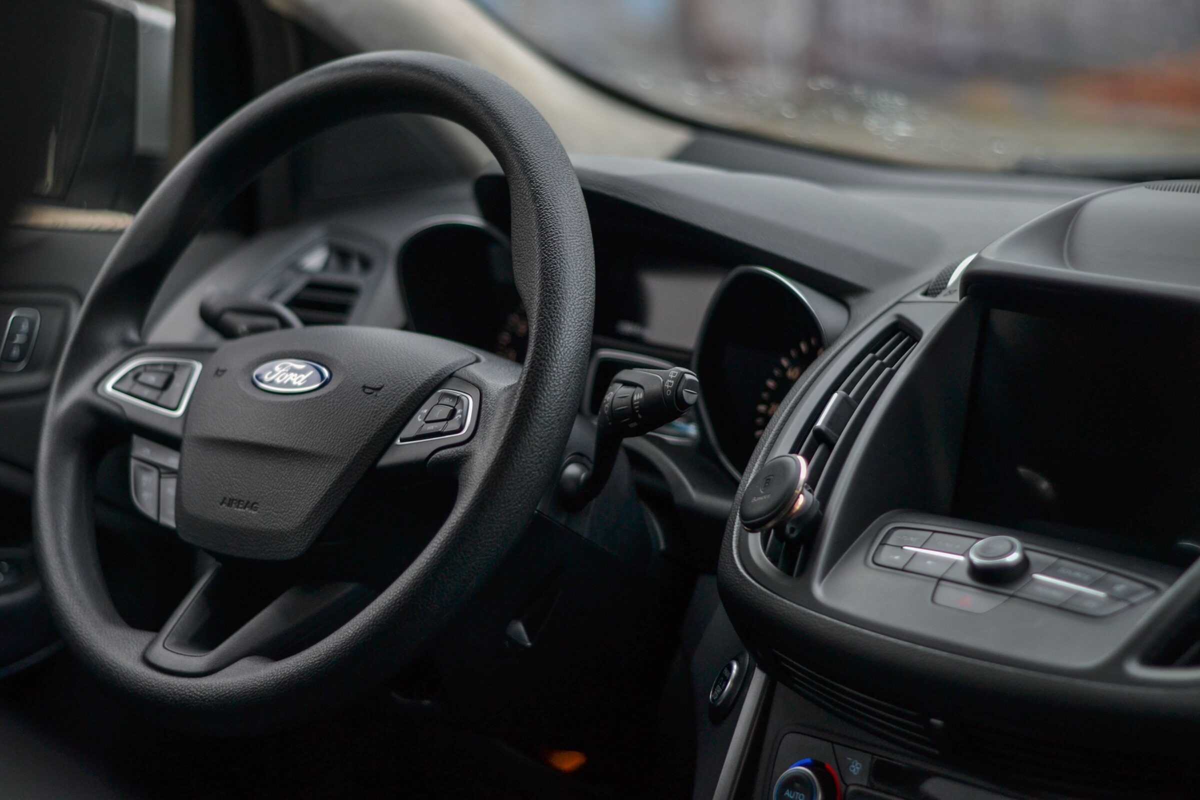 Ford Kuga 4WD - фото №3