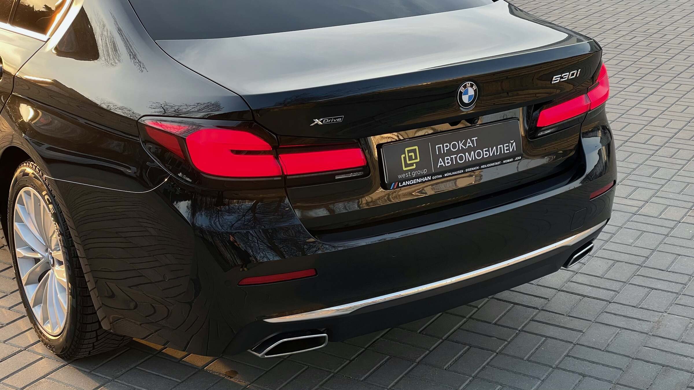 Аренда  BMW 5 series 530i G30 Restyling  3 класса 2021 года в городе Минск от 170 $/сутки,  двигатель: Бензин , объем 2.0 литров, КАСКО (Мультидрайв), без водителя, вид 7 - West Group