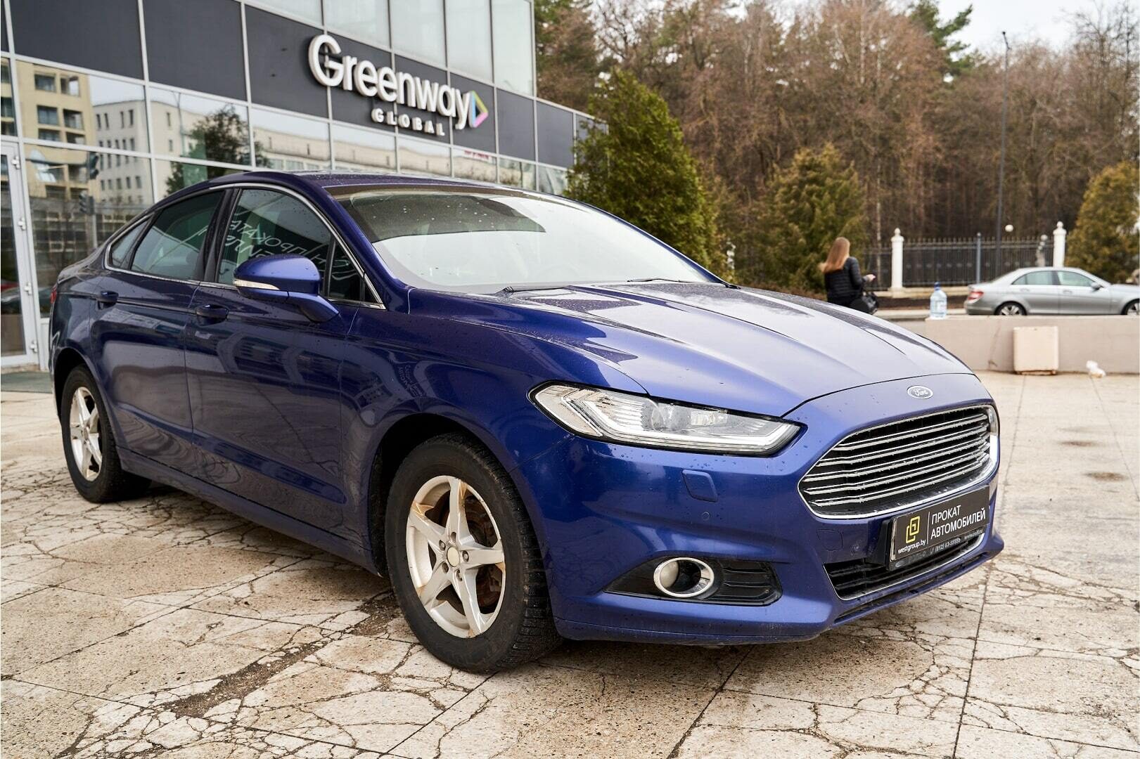 Аренда  Ford Mondeo Titanium Blue  2 класса 2017 года в городе Минск от 49 $/сутки,  двигатель: Бензин , объем 2.0 литров, КАСКО (Мультидрайв), без водителя, вид 5 - West Group
