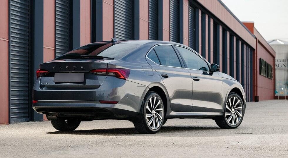Skoda Octavia A8 Ambition Plus - фото №4