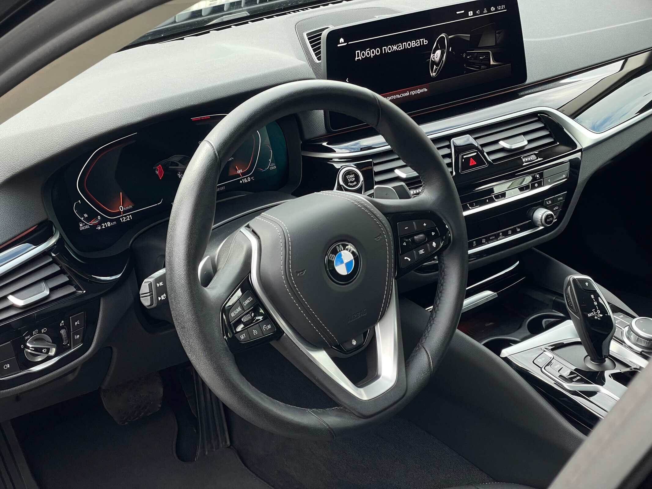 BMW 5-series G30 520d restyling - фото №3