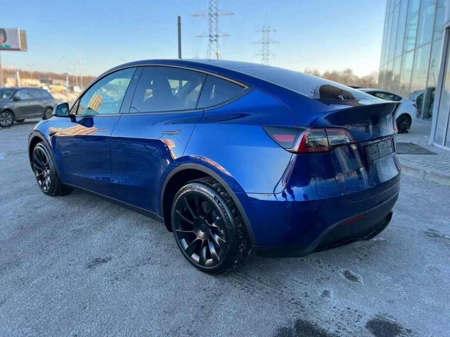 Аренда  Tesla Model Y 75D kWh Long Range  3 класса 2021 года в городе Минск от 140 $/сутки,  двигатель: Электро , объем 336 кВт литров, КАСКО (Мультидрайв), без водителя, вид 5 - West Group
