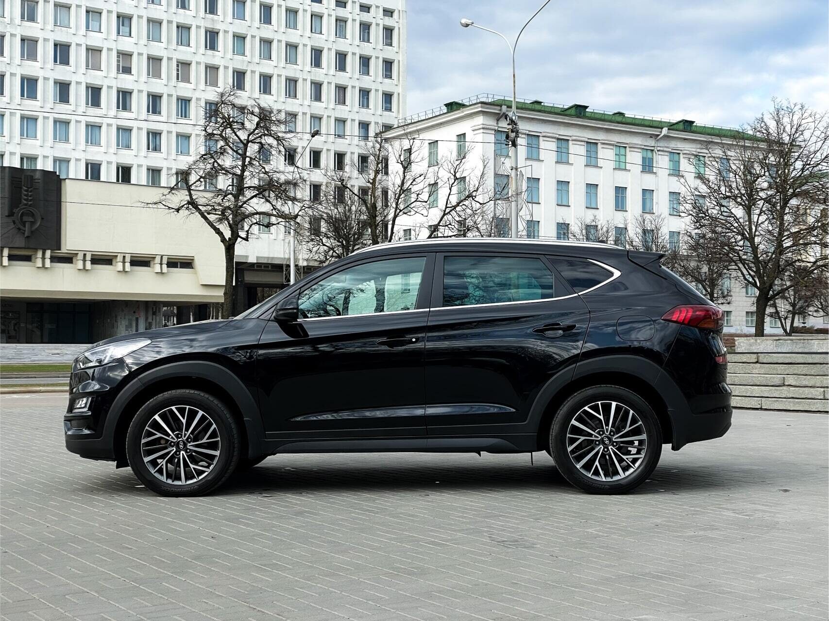 Аренда  Hyundai Tucson III Dynamic 4x4  6 класса 2020 года в городе Минск от 84 $/сутки,  двигатель: ДТ , объем 2.0 литров, КАСКО (Мультидрайв), без водителя, вид 4 - West Group