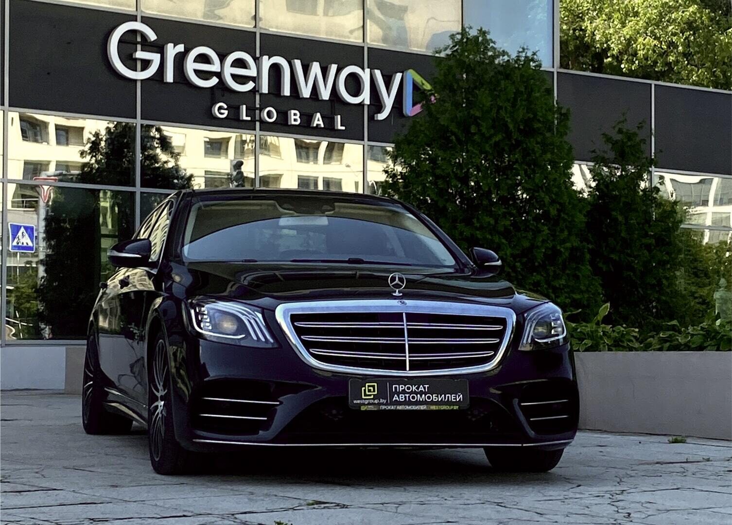 Аренда  Mercedes Benz S-Class W222 S500 Restyling  4MATIC L  4 класса 2017 года в городе Минск от 249 $/сутки,  двигатель: ДТ , объем 3.0 литров, КАСКО (Мультидрайв), без водителя, вид 1 - West Group