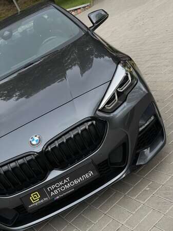 BMW 218i - фото №9
