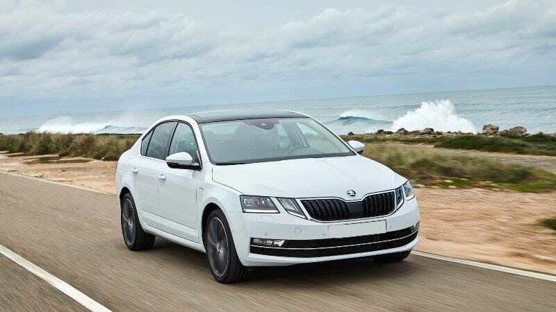 Аренда  Skoda Octavia A7 Black edition AT  1 класса 2019-2021 года в городе Минск от 41 $/сутки,  двигатель: Бензин , объем 1.6 литров, КАСКО (Мультидрайв), без водителя, вид 2 - West Group