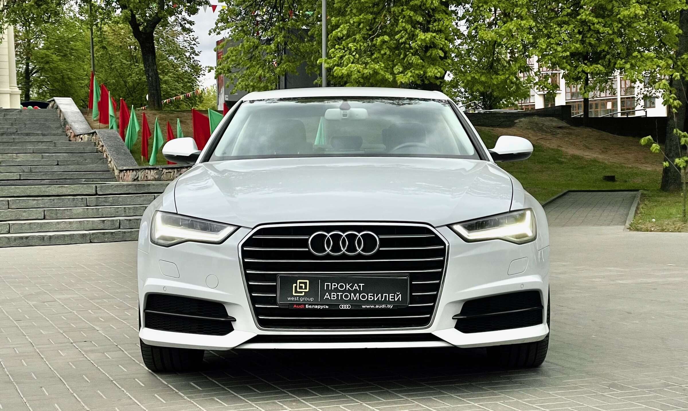 Аренда  Audi A6 C7  3 класса 2018 года в городе Минск от 85 $/сутки,  двигатель: Бензин , объем 1.8 литров, КАСКО (Мультидрайв), без водителя, вид 7 - West Group
