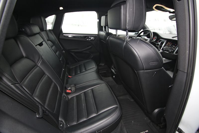 Аренда  Porsche Macan 2.0 PDK  6 класса 2020 года в городе Минск от 215 $/сутки,  двигатель: Бензин , объем 2.0 л литров, КАСКО (Мультидрайв), без водителя, вид 6 - West Group