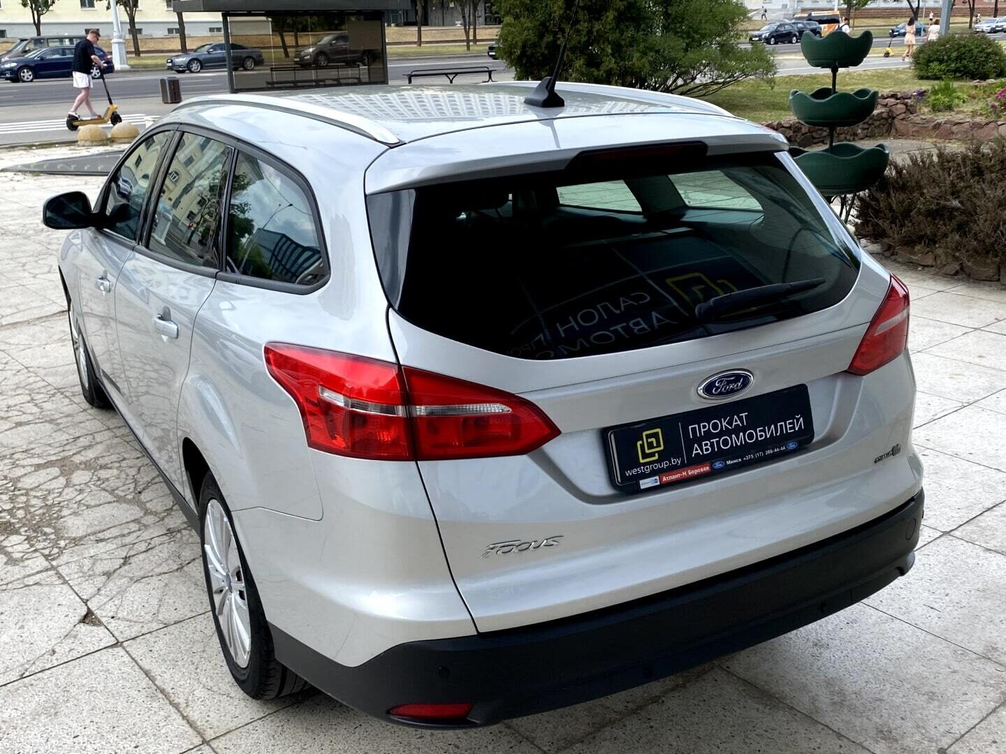 Аренда  Ford Focus III  Wagon MT Trend Wagon  0 класса 2019 года в городе Минск от 32 $/сутки,  двигатель: Бензин , объем 1.6 литров, КАСКО (Мультидрайв), без водителя, вид 2 - West Group