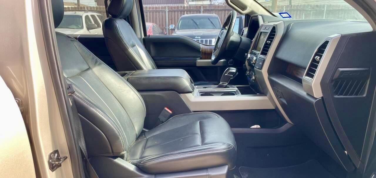 Аренда  Ford F-150 pickup Lariat Crew Cab  6 класса 2019 года в городе Минск от 140 $/сутки,  двигатель: ДТ , объем 3.0 литров, КАСКО (Мультидрайв), без водителя, вид 3 - West Group