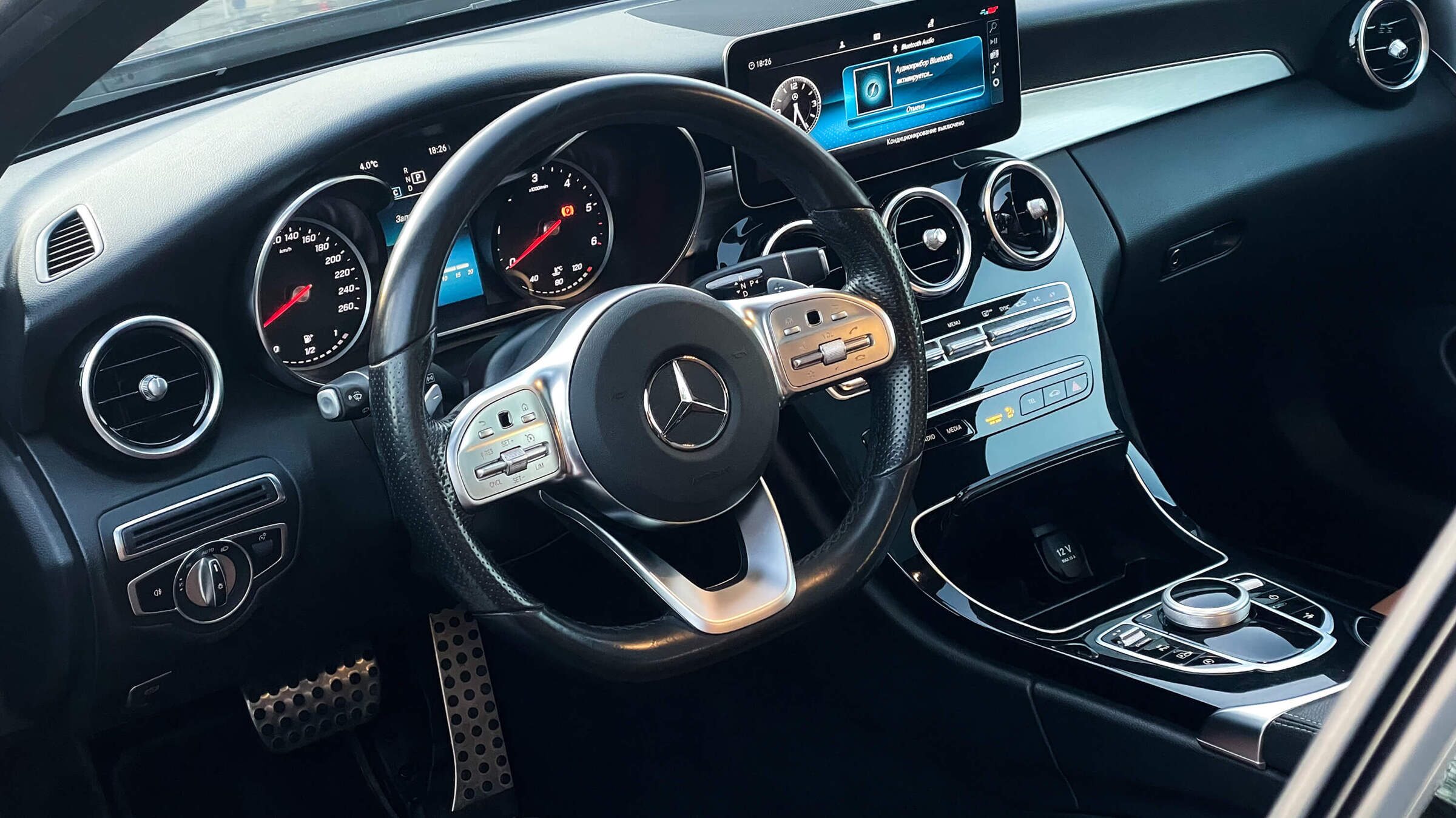 Аренда  Mercedes-benz C-class Coupe W205 C200 4MATIC Premium  3 класса 2019 года в городе Минск от 142 $/сутки,  двигатель: ДТ , объем 1.6 литров, КАСКО (Мультидрайв), без водителя, вид 7 - West Group