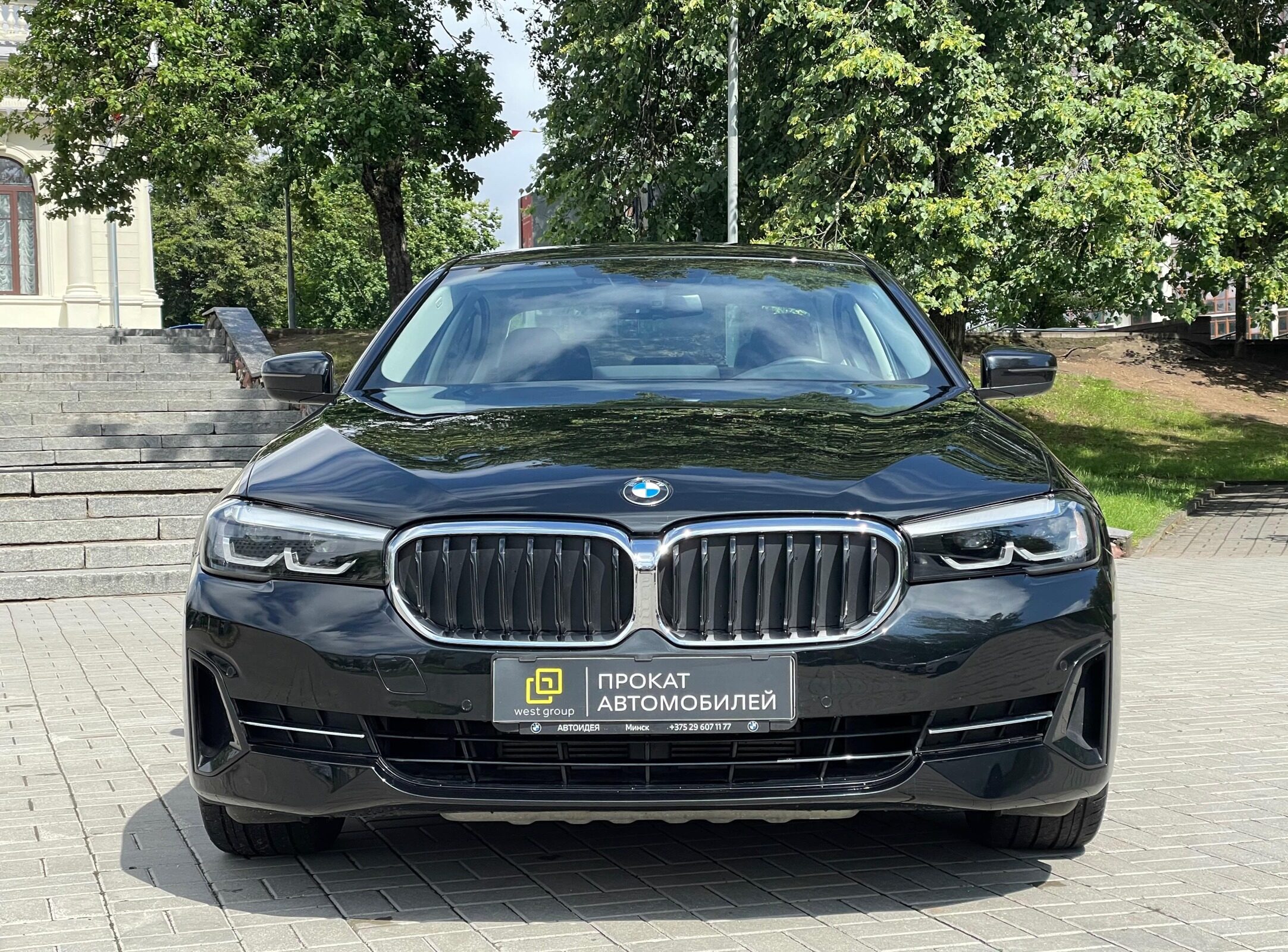 BMW 5-series G30 520d restyling - фото №8