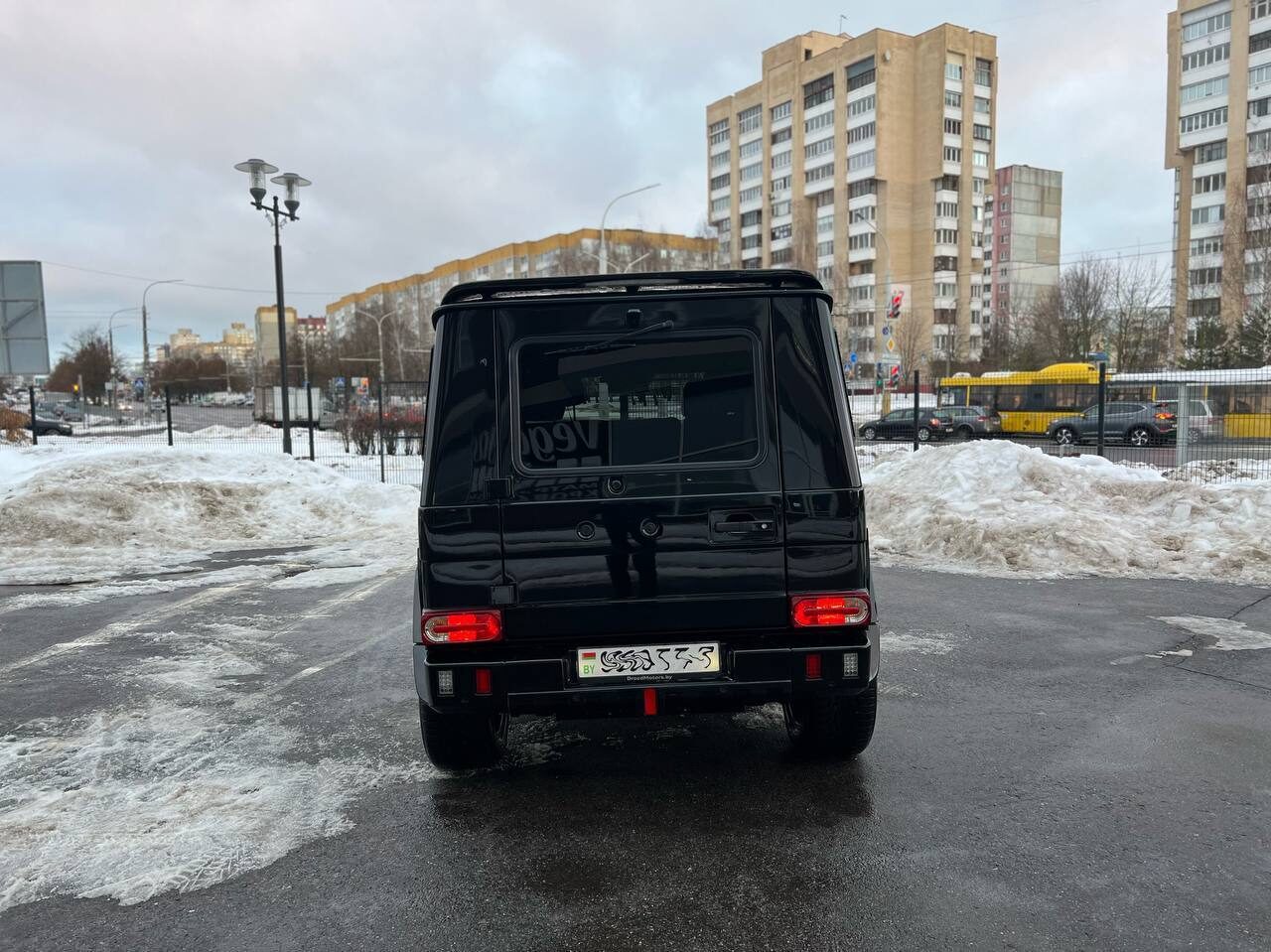 Аренда  Mercedes Benz G-Class BRABUS 4WD  6 класса 2014 года в городе Минск от 295 $/сутки,  двигатель: ДТ , объем 3.5 литров, КАСКО (Мультидрайв), без водителя, вид 4 - West Group