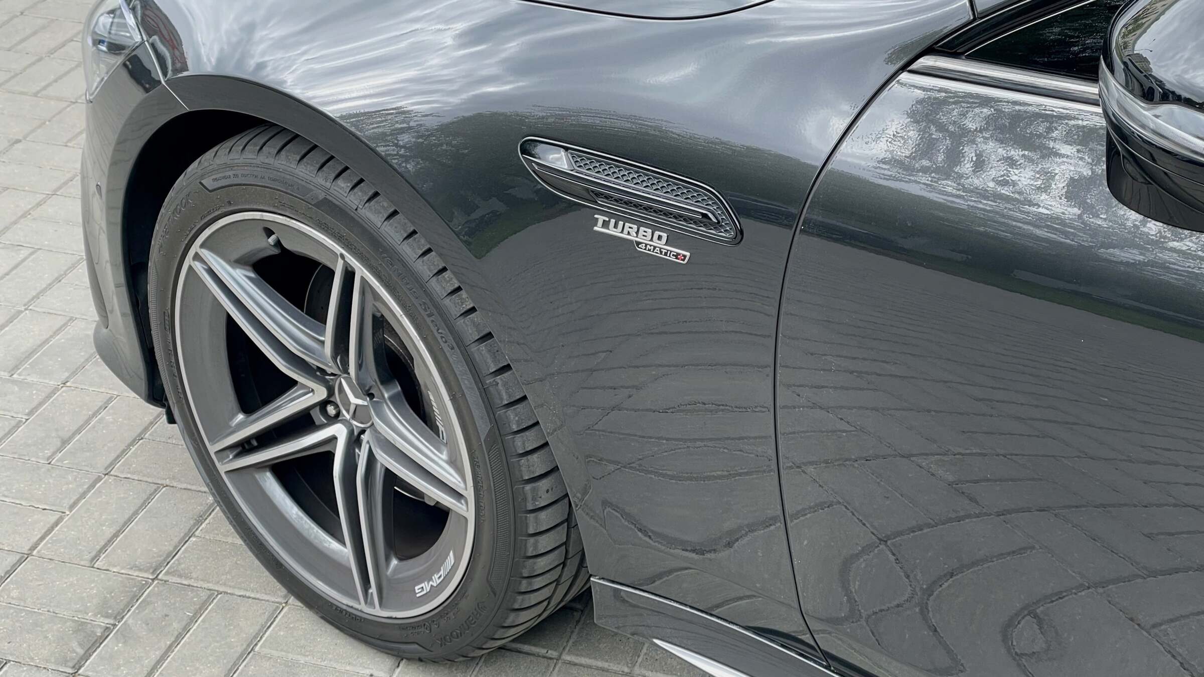 Аренда  Mercedes benz AMG GT 43 4MATIC+  4 класса 2020 года в городе Минск от 420 $/сутки,  двигатель: Бензин , объем 3.0 литров, КАСКО (Мультидрайв), без водителя, вид 5 - West Group